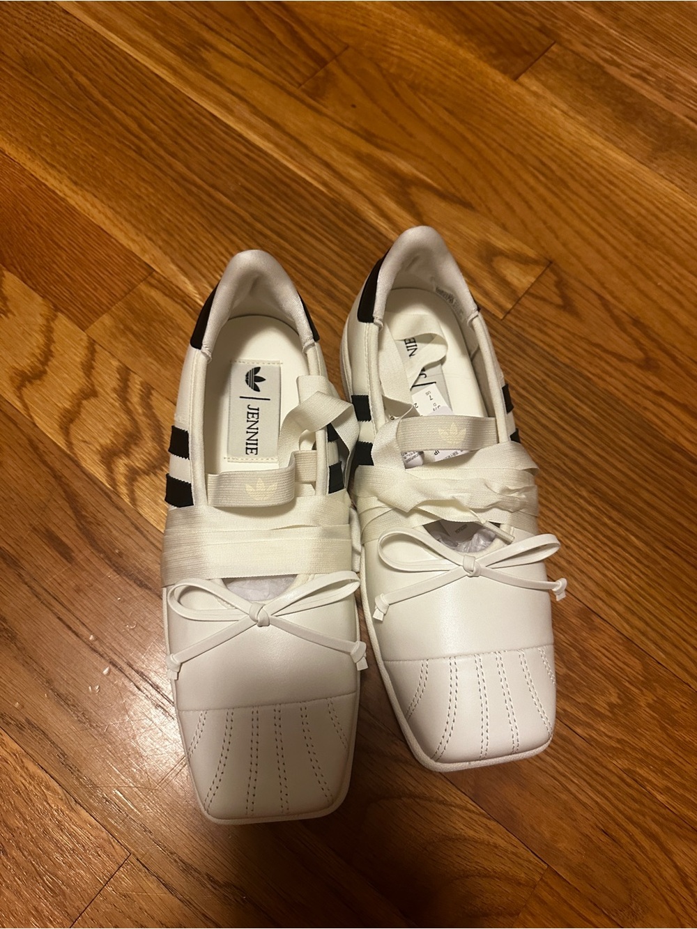 adidas / Jennie superstar ballet shoes